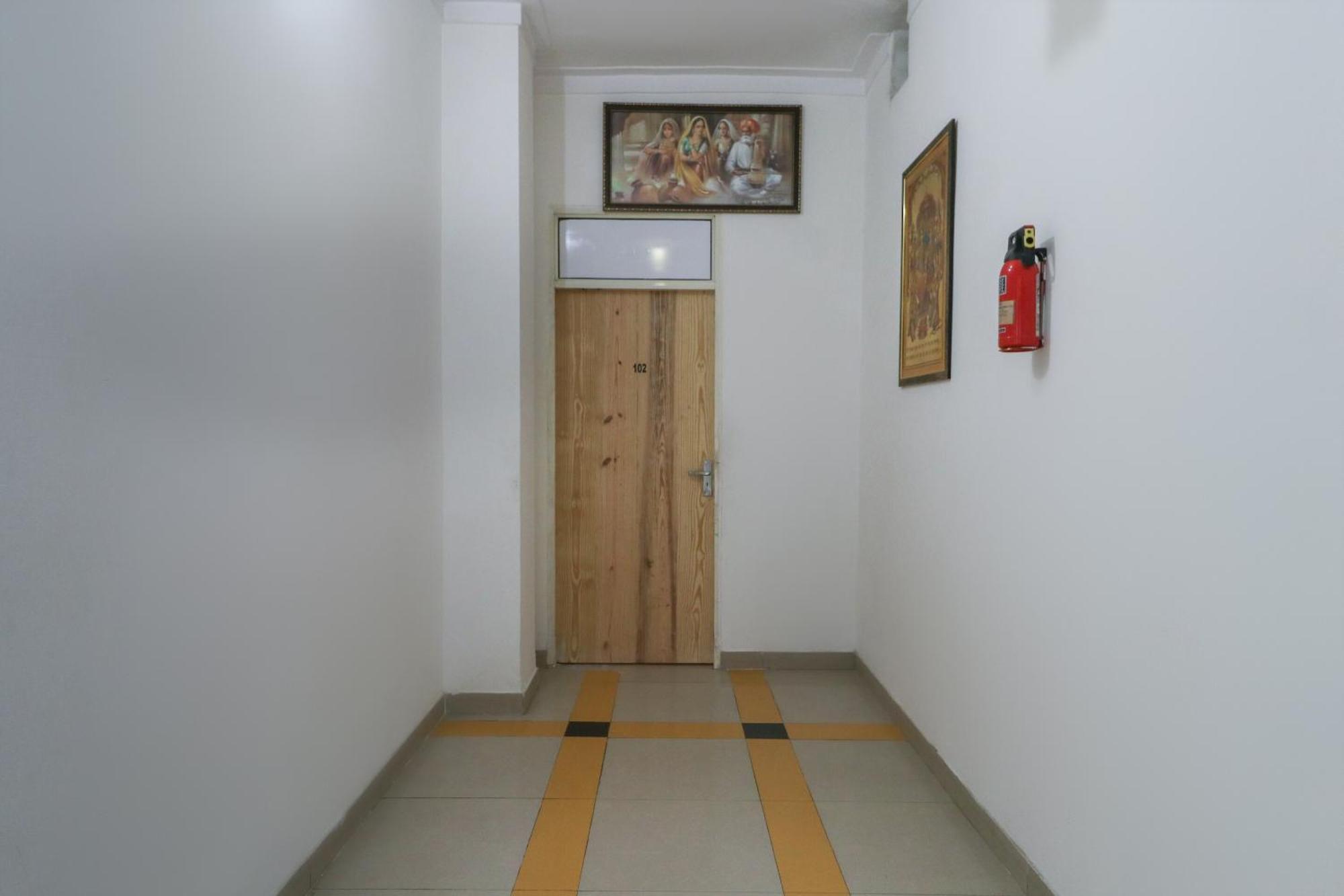 Hotel O Mg Mehak Garden Darbi Extérieur photo